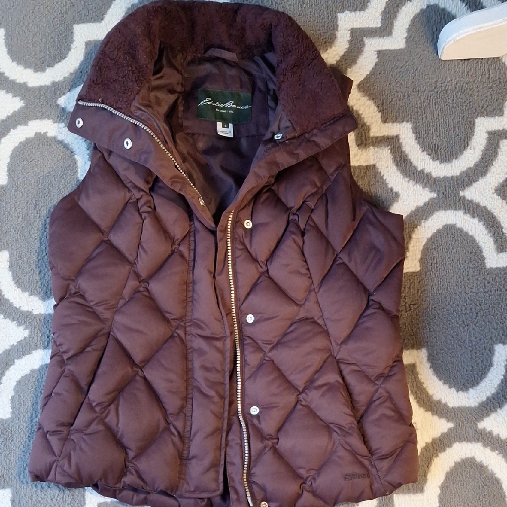 Women's Eddie Bauer Down Quilted Burgundy Vest